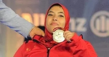 فاطمة محروس تفوز بالميدالية الفضية في بارالمبياد باريس
