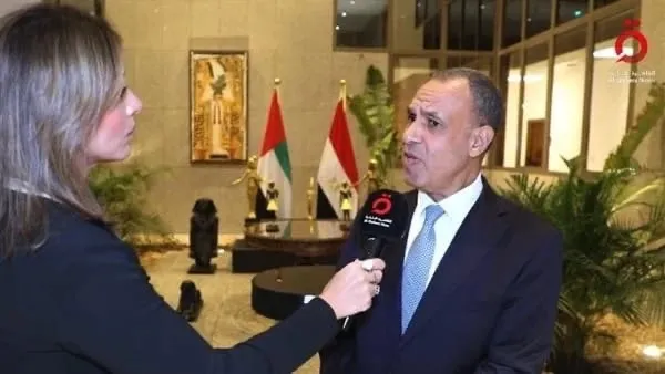 وزير الخارجية: العمل على تقنين أوضاع الجالية المصرية في الإمارات وتعزيز العلاقات الثنائية