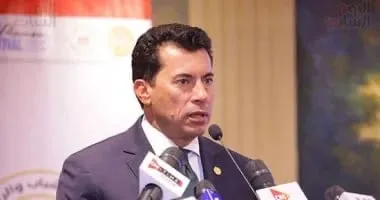 وزير الرياضة يعلن عن إطلاق أسماء أبطال البارالمبياد على مراكز الشباب